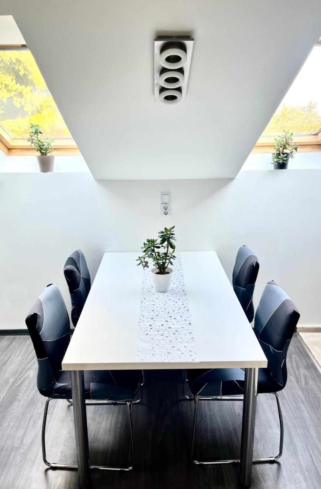 Chill Apartman Budakalász Extérieur photo